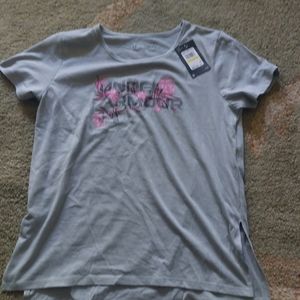 NWT Under Armour T Medium